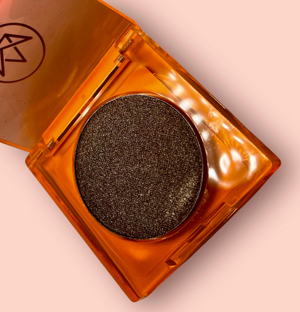 ✨ Iluminador Compacto Divine Glow – Mari Maria